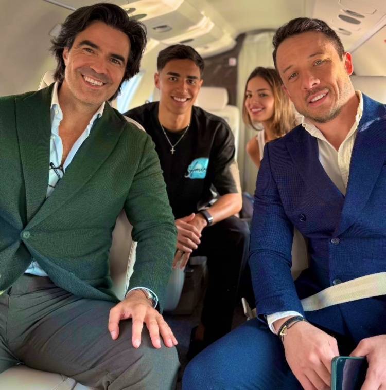 斯基拉：曼城19岁中卫雷斯正飞往西班牙，将租借加盟赫罗纳